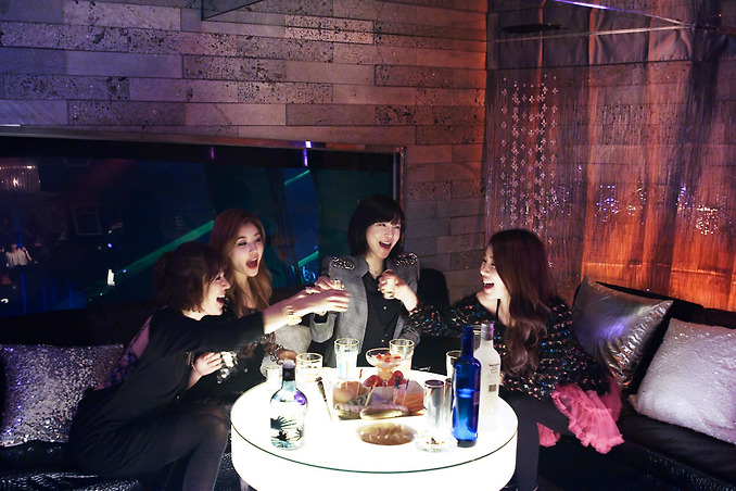 [2011] My Black Mini Dress - Yoon Eun Hye, Park Han Byul, Cha Ye Ryun, Yoo In Na 1663E53B4D75AE7A125310